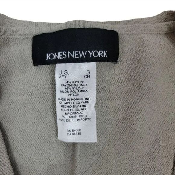 Vintage Jones New York 2 PC Beaded Sweater Cardigan Twinset in Gray Size Small - Picture 10 of 12